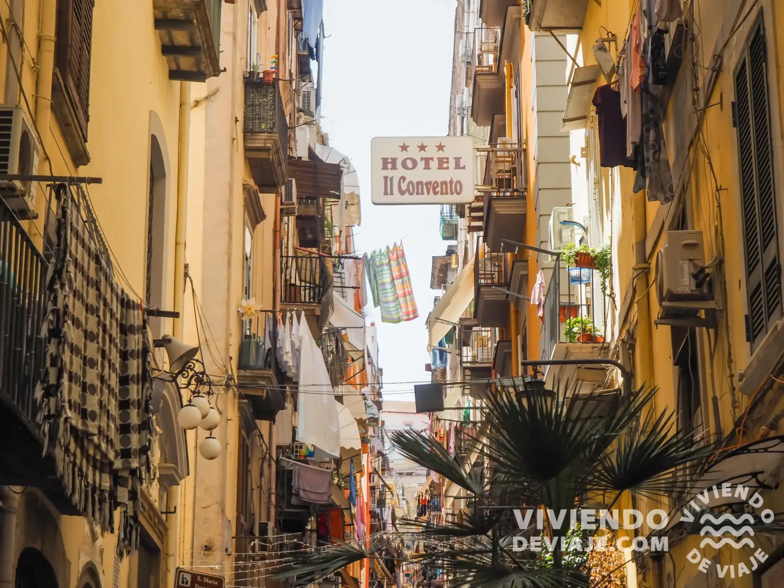 Zonas no recomendadas donde alojarse en Nápoles