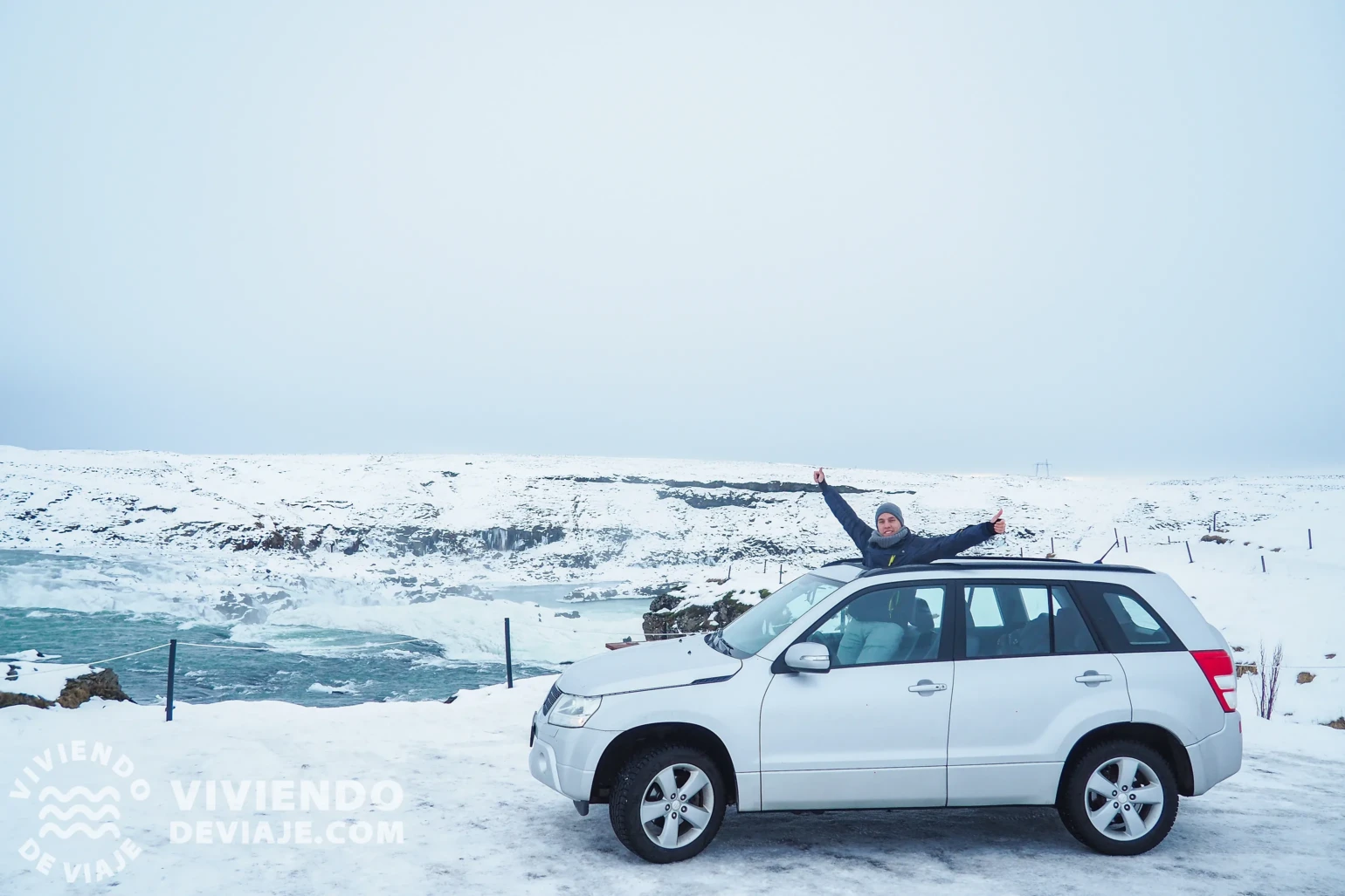 Coche de alquiler para 7 días en Islandia