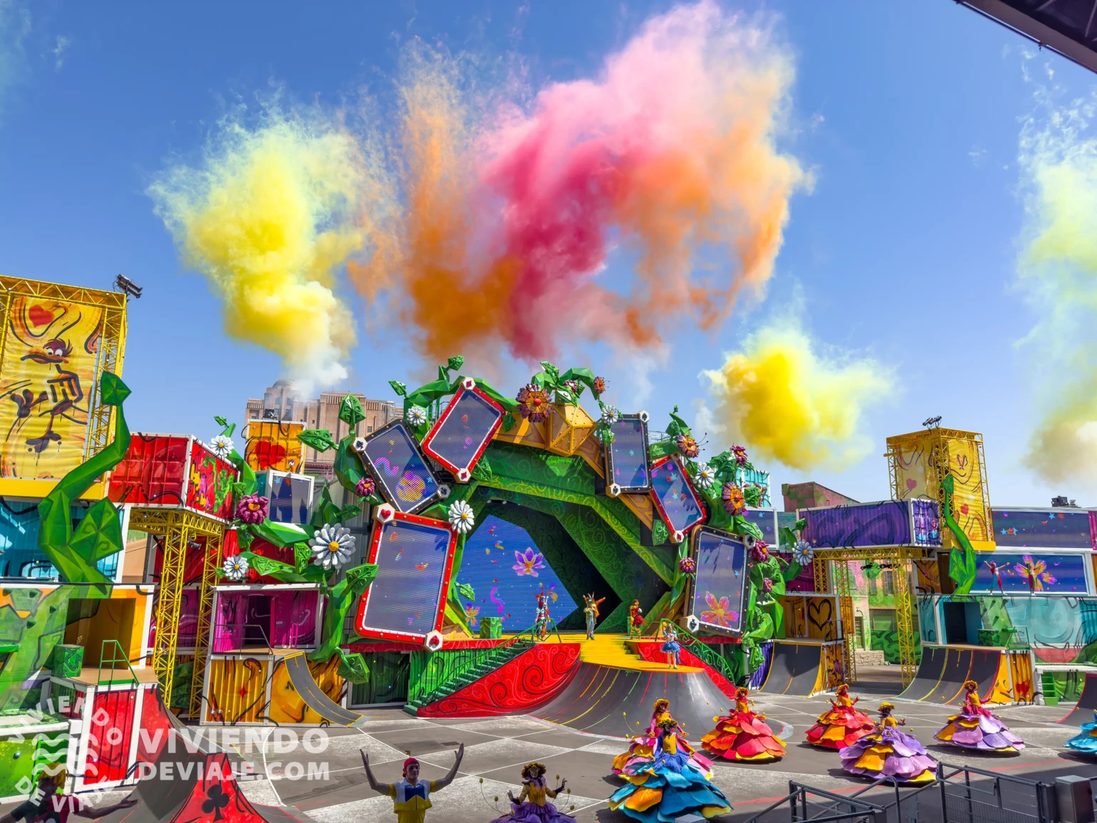 Espectáculo de Alice & the Queen of Hearts: Back to Wonderland en Disneyland París