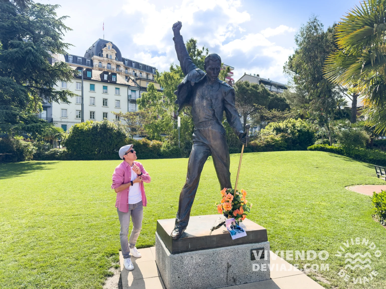 Estatua de Freddy Mercury en Montreux