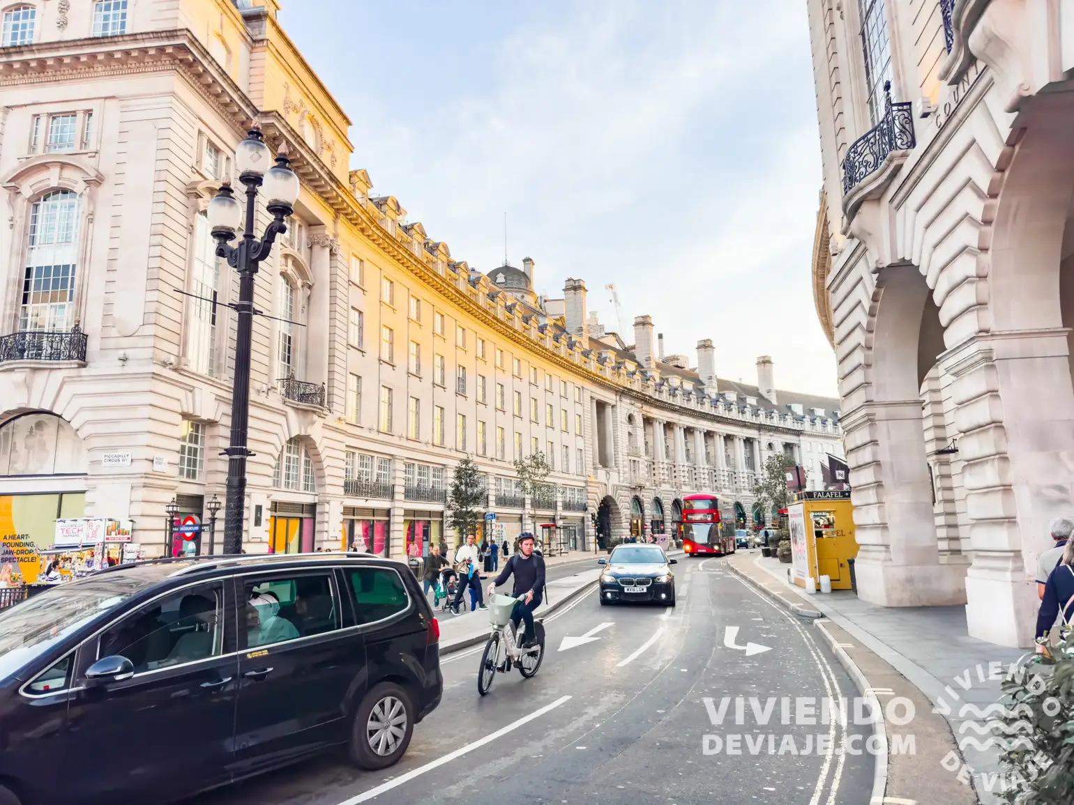 Moneda en Londres y cambio de divisa