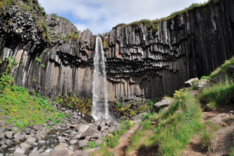 Cascada Svartifoss